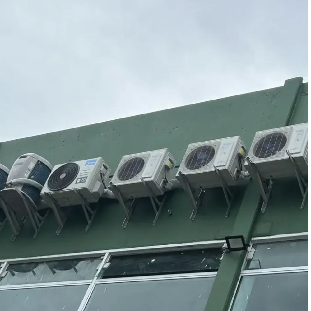 SUPORTE AR CONDICIONADO SPLIT ALUMINIO 600 MM REFORÇADO CONDENSADORA DE 7000 A 18000 BTUS